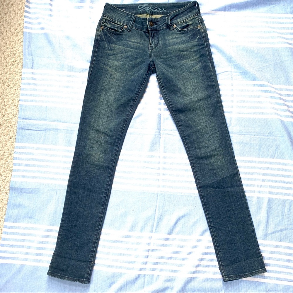 dElia's Taylor Straight Skinny Jeans - 0 Short